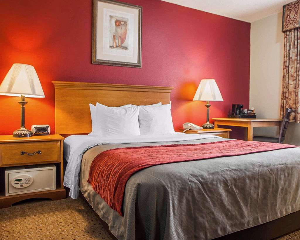 Baymont By Wyndham Fort Dodge Bilik gambar
